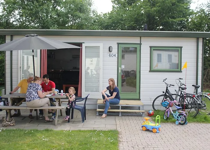 De Oude Molen Camping *